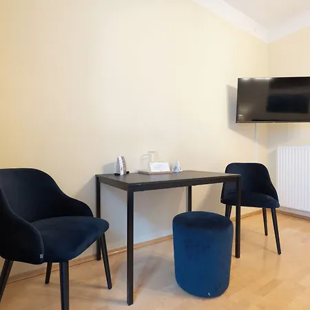 Hotel Mariahilf Im Stadtzentrum 3*