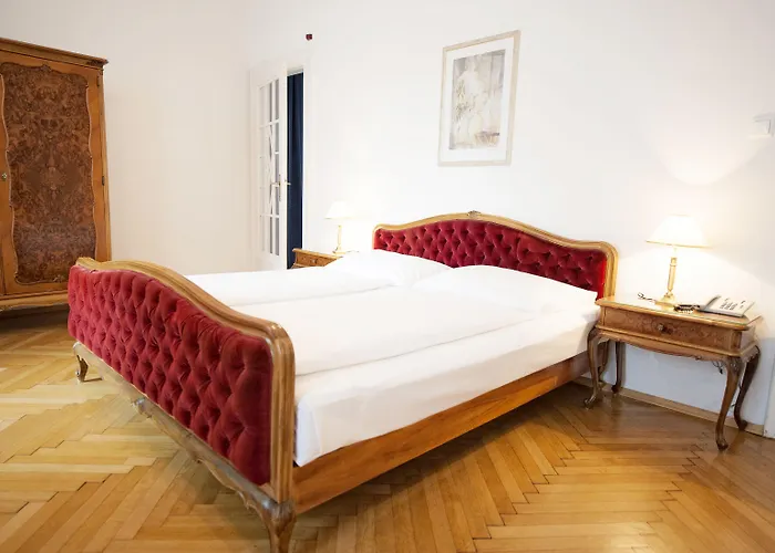 Mariahilf 3* Грац