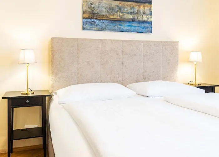 Готель Mariahilf 3*