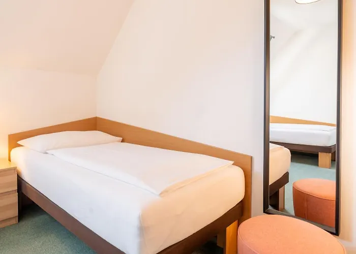 호텔 마리아힐프 3*